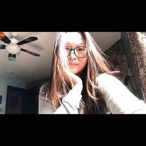 Meet your Posher, Jacqueline